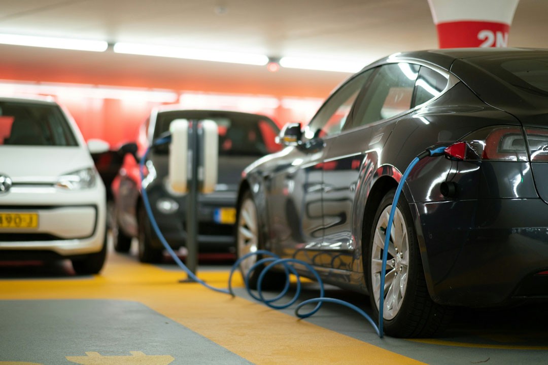Electric Cars - A Greener and Cheaper Option